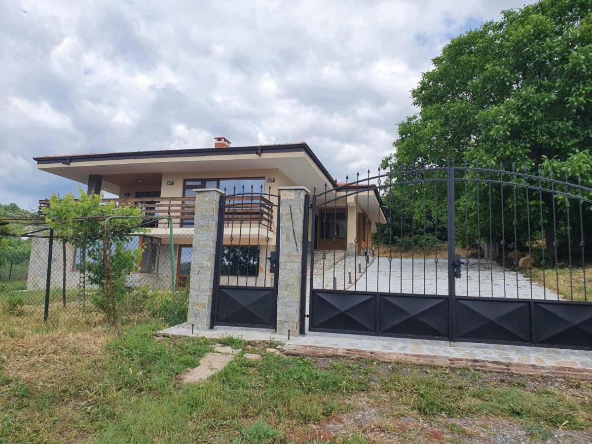 Luxury Villa Bella Lyaskovo Village Ngoại thất bức ảnh